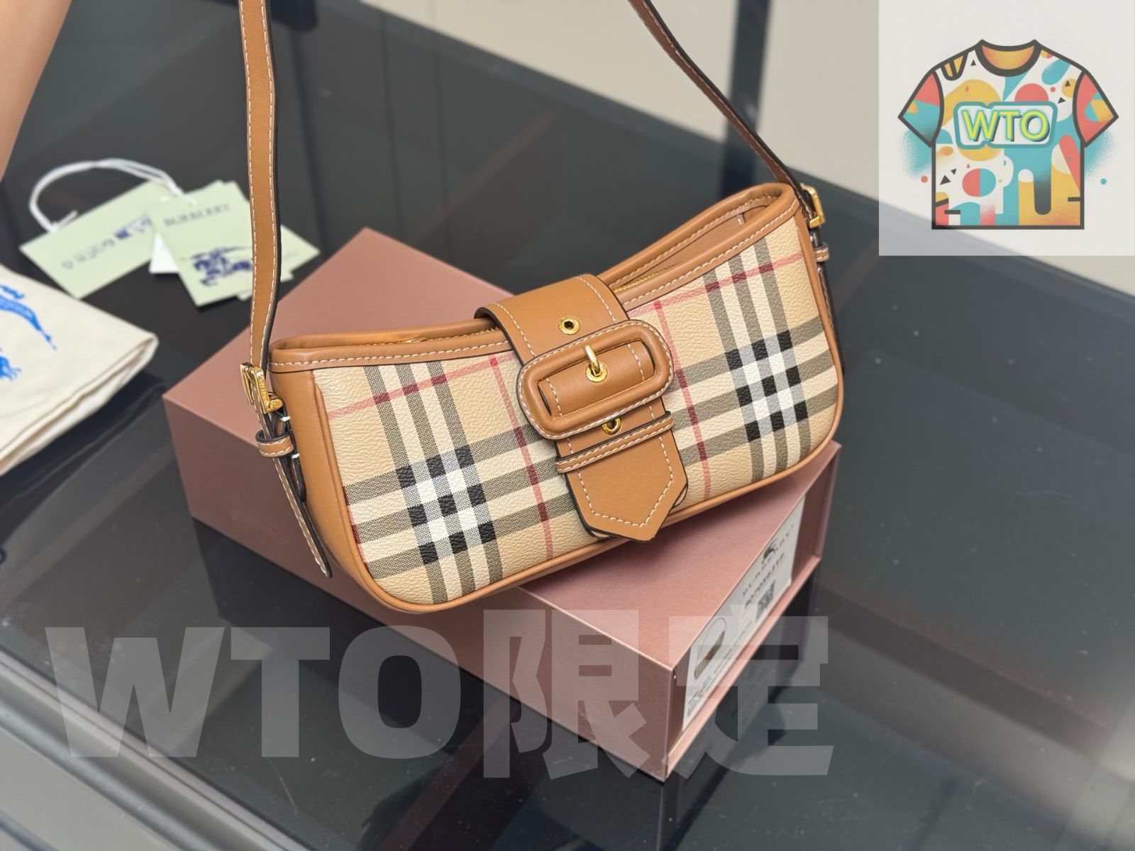 バーバリー　10Ysize  【美品】 今日WTO】Burberry バーバリー レトロアンダーアーバッグ
