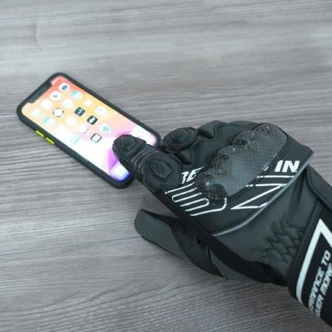 ストラーダウィンターグローブ