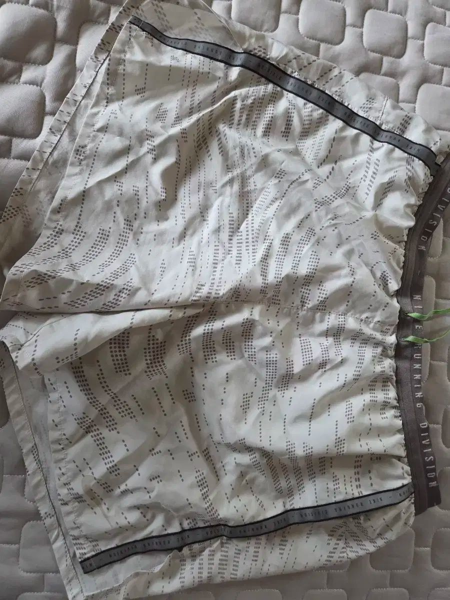 ナイキ ドライフィット ラン ディビジョン ストライド 5インチ ブリーフ ラインド ランニング ショーツ