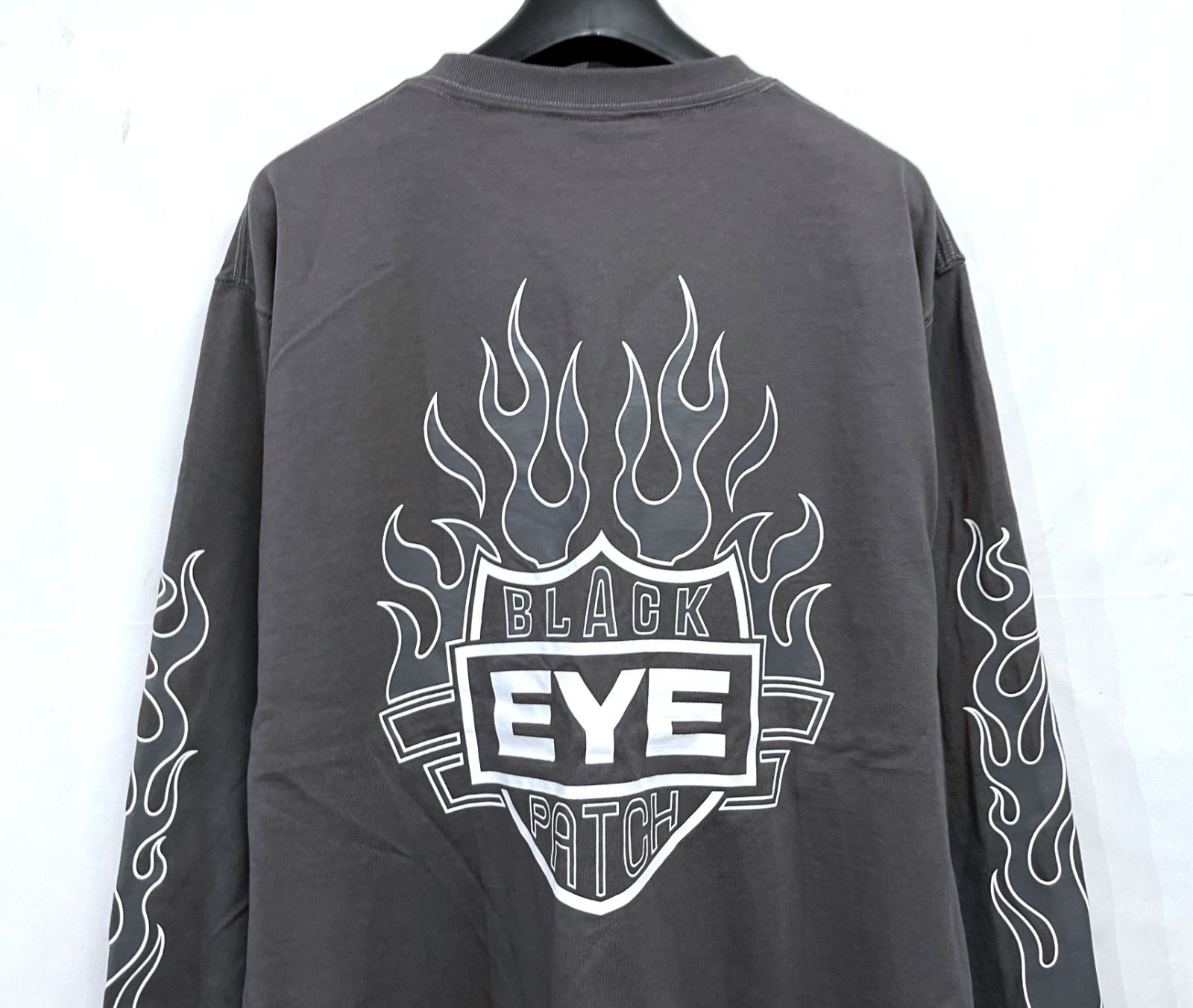 black eye batch ロンt BLACK EYE PATCH ブラックアイパッチ ロンT カットソー - メルカリ