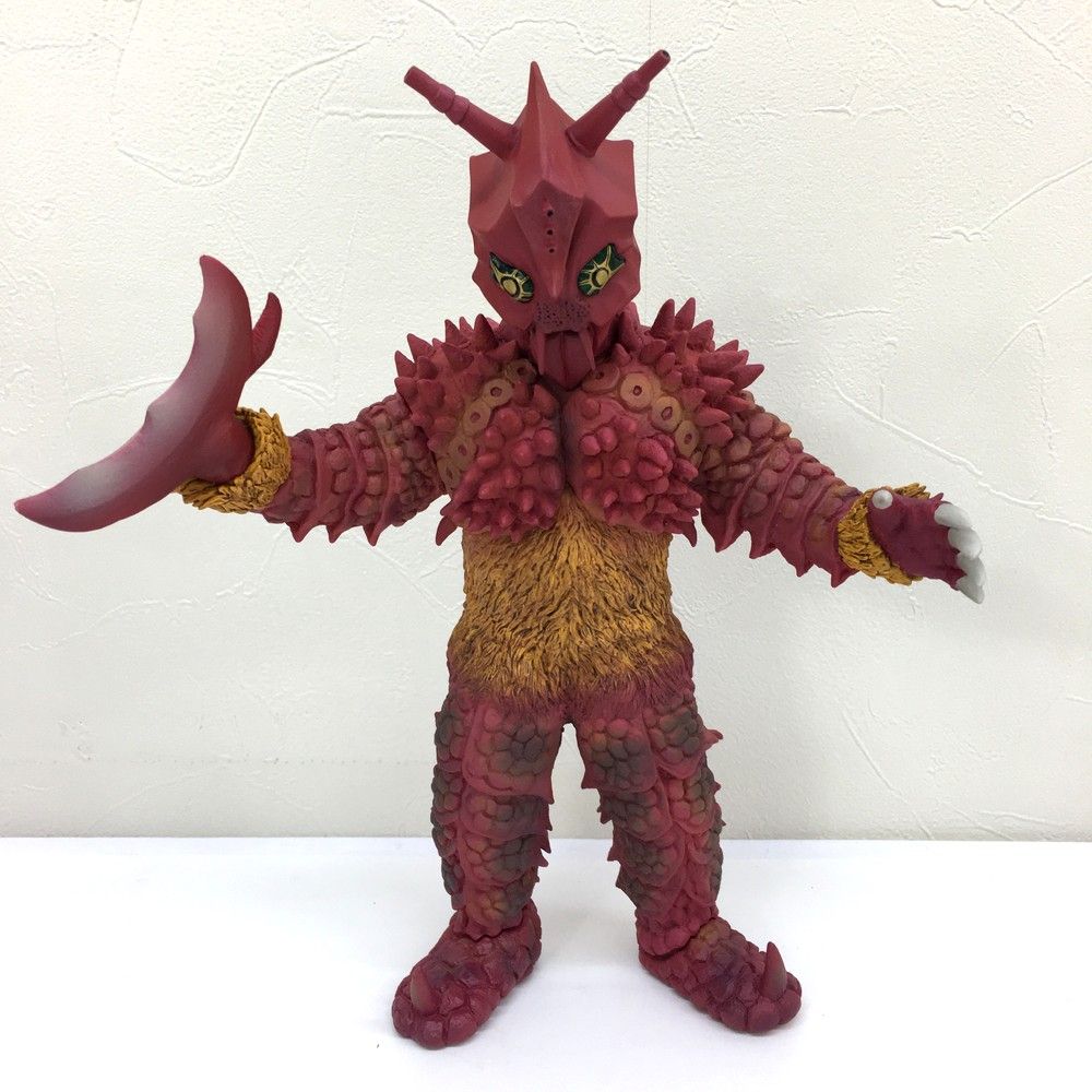 ウルトラマン フィギュア