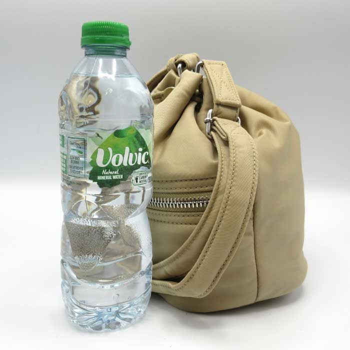 バーバリーナイロンショルダーバッグ BURBERRY】バーバリー『ナイロン ショルダーバッグ』レディース