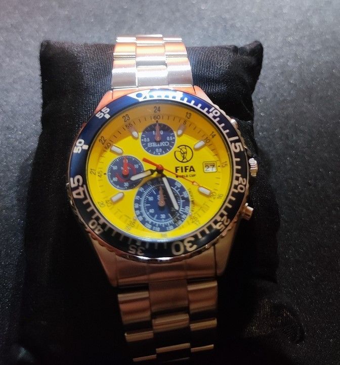 美品 SEIKO クロノグラフ 2002FIFA メンズ腕時計 1214