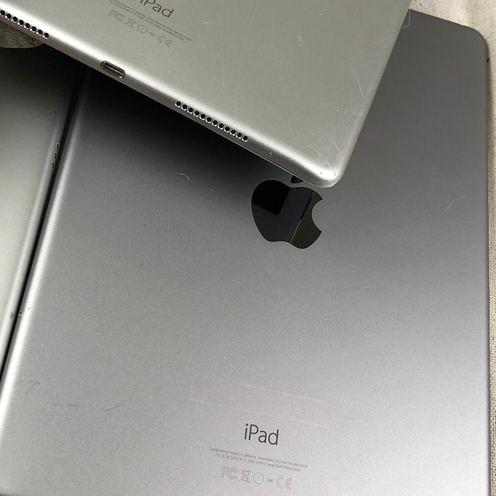 ◇ジャンク品・本体のみ◇【3点セット・SIMロック解除済】Apple iPad