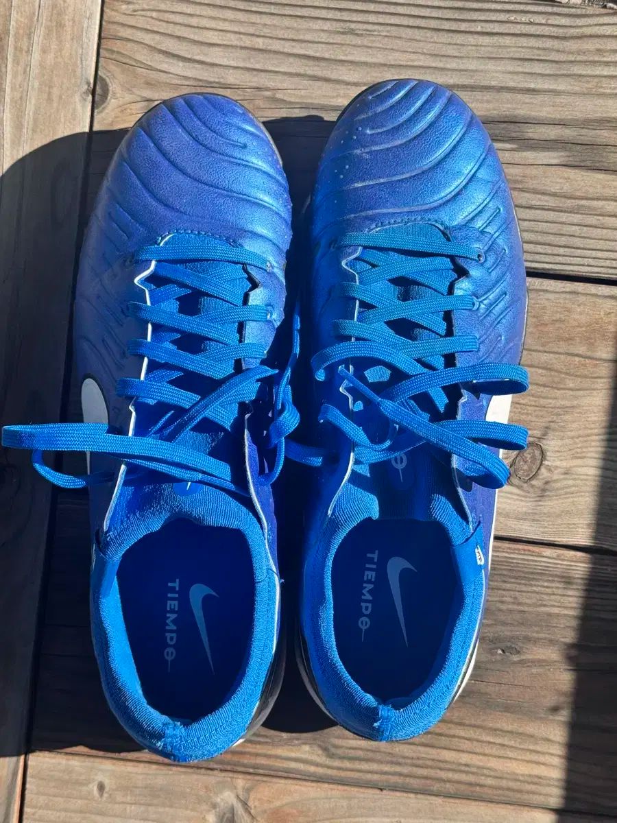 ナイキ エラスティコ フィナーレ III TF（ブラック×蛍光イエロー） ナイキ エラスティコ フィナーレ III TF（ブラック×蛍光イエロー