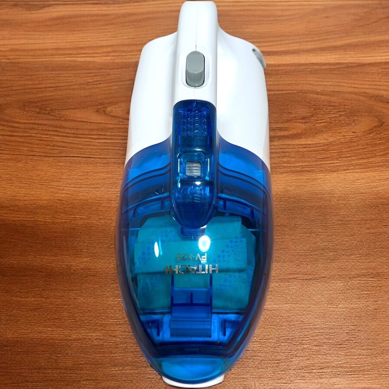 ☆送料無料 美品 HITACHI 日立 コンパクトハンディ掃除機 こまめちゃん