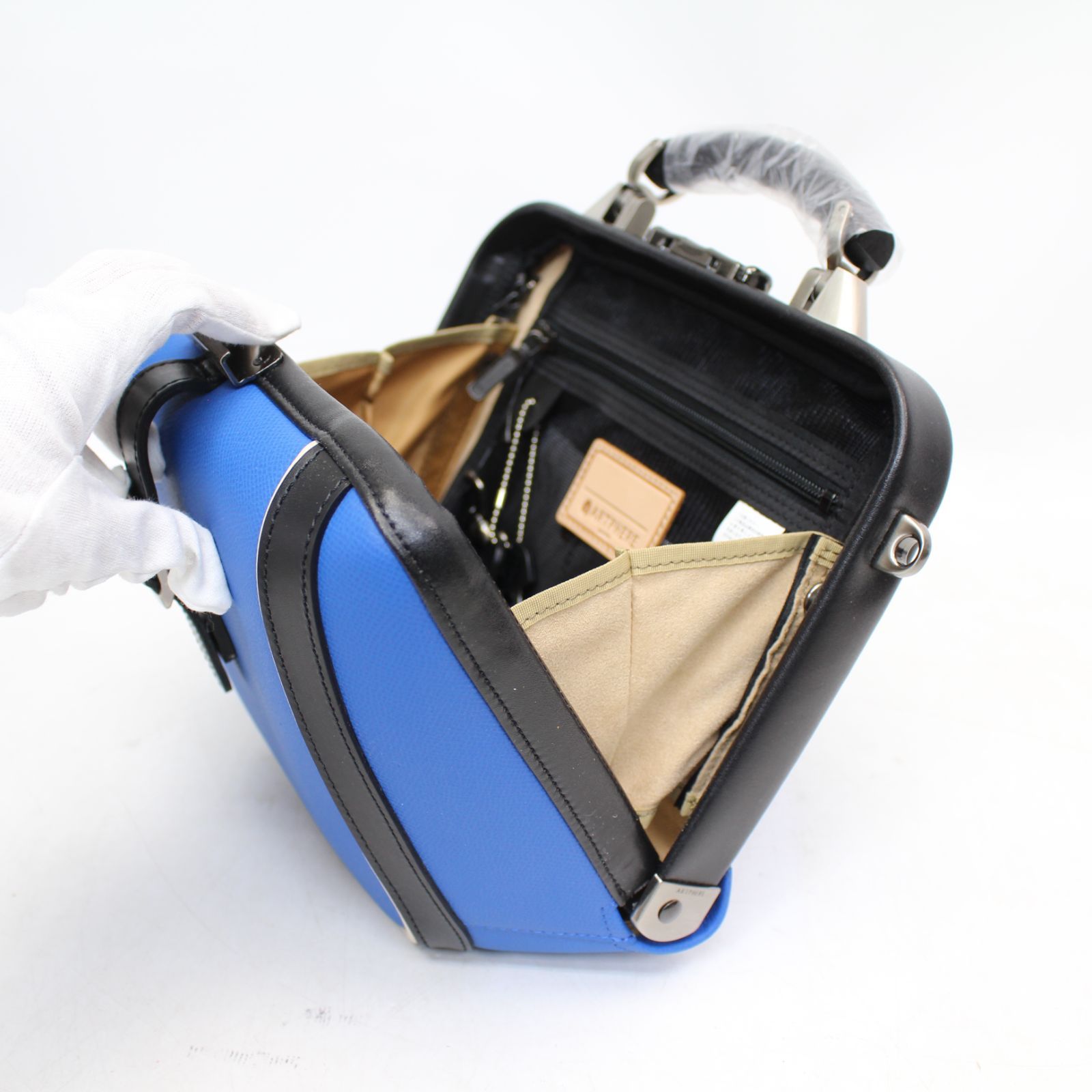 IS334)【未使用】ARTPHERE アートフィアー ダレスバッグ ショルダー 