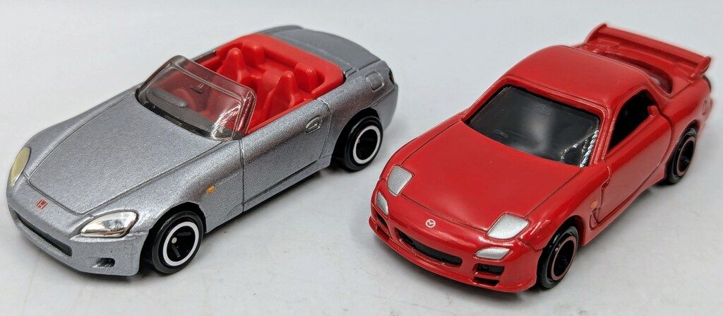 トミー トミカギフトセット/中国製 ハイスピードランナーセット
