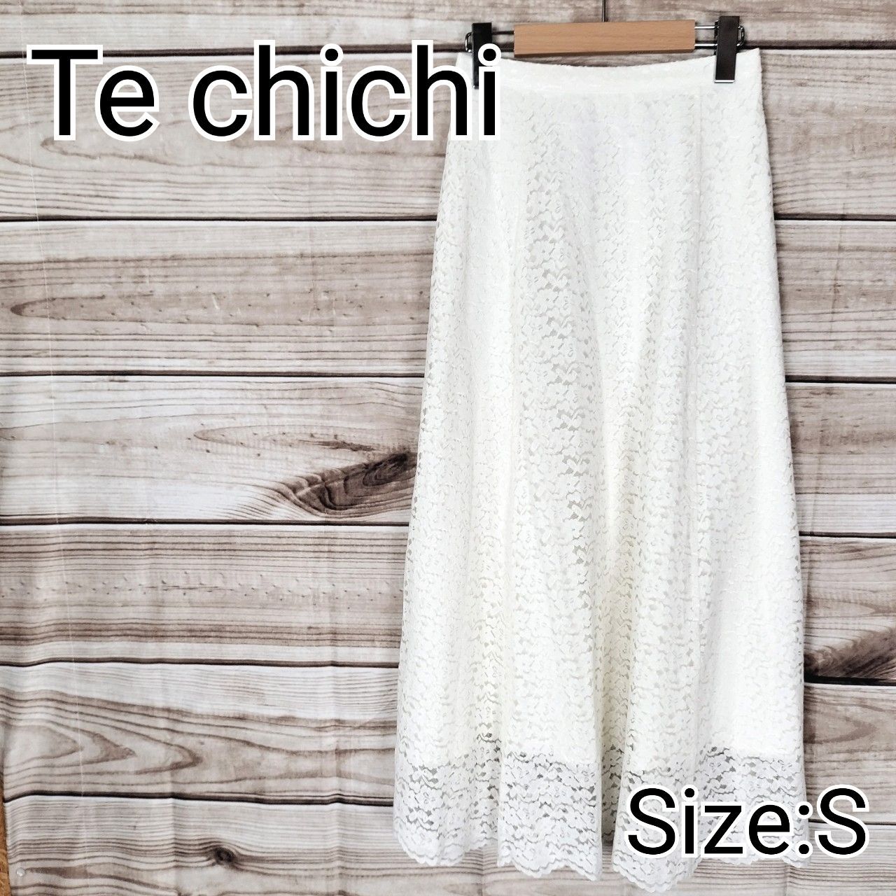 テチチ☆未使用☆レースのフレアスカート