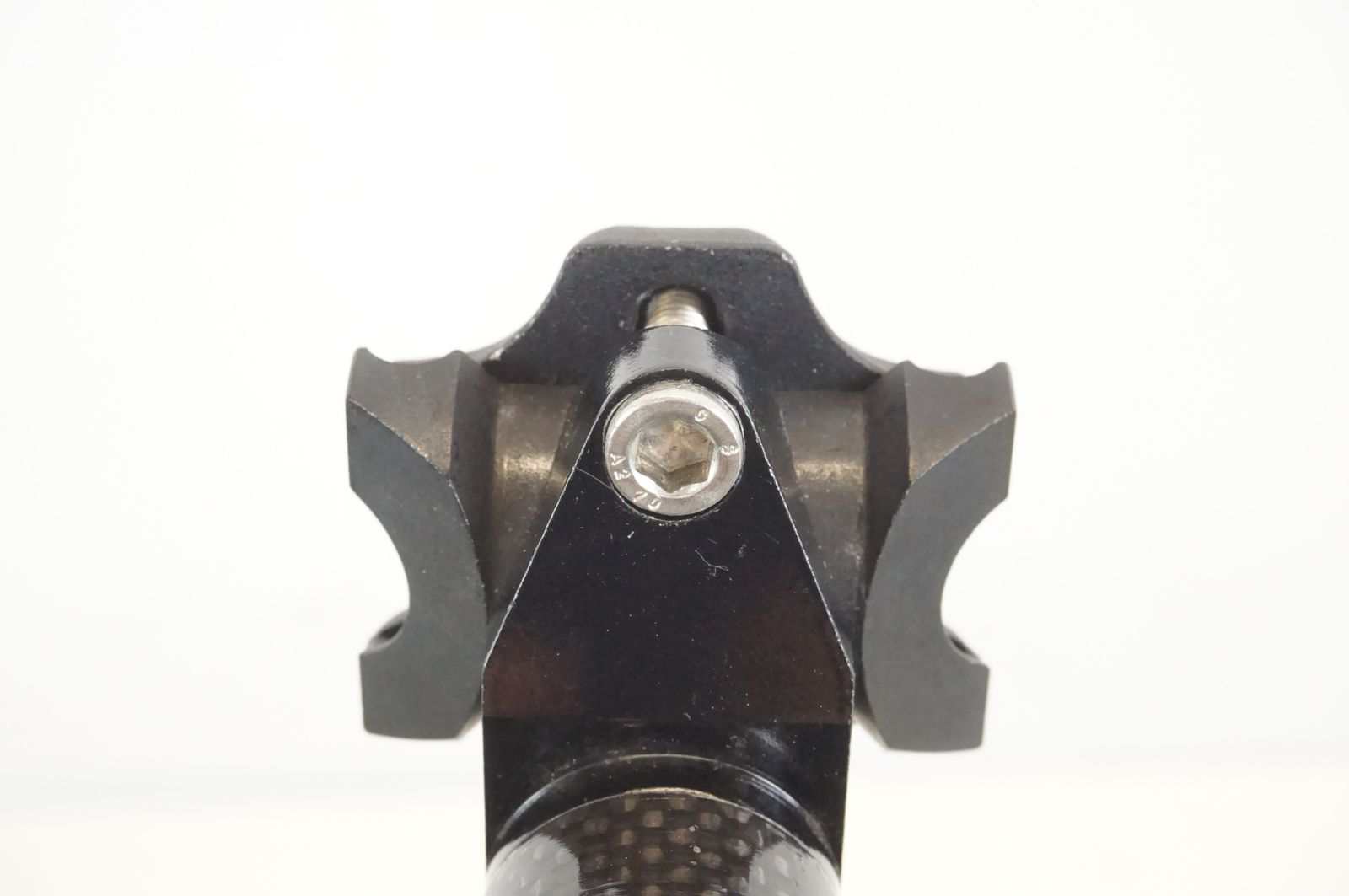 カーボンシートポスト