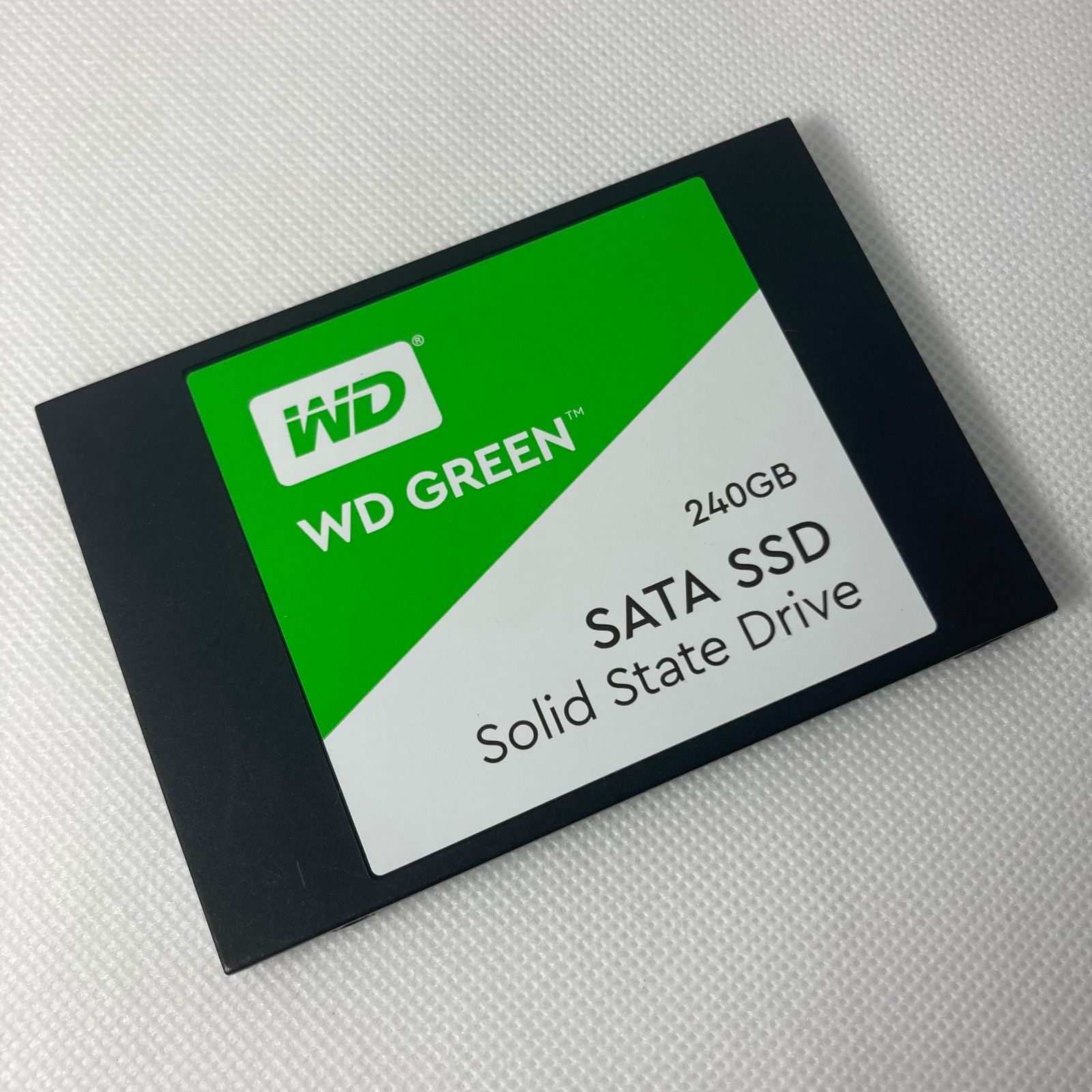 WD Green SATA 2.5" SSD 240GB ウェスタンデジタル WDS240G2G0A-00JH30 /wd green【582】