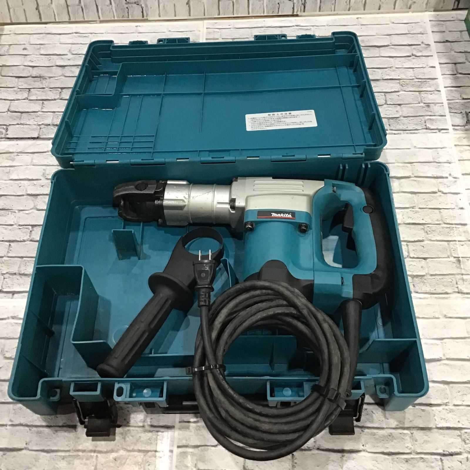 マキタ(makita) 電動ハンマ HM0830【川口店】