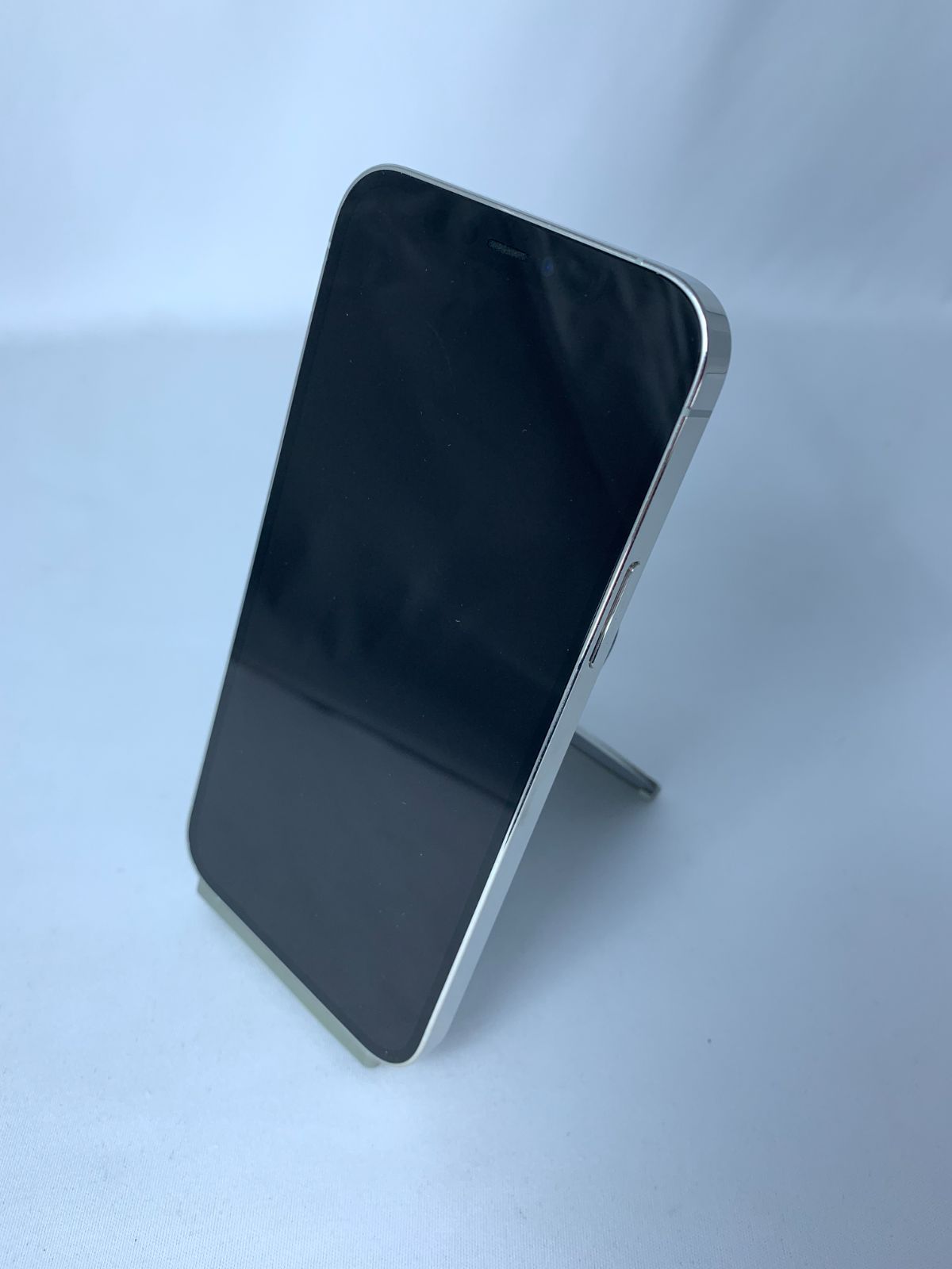 【中古・バッテリー劣化】iPhone 12 64GB simロック解除済 中古・バッテリー劣化】iPhone 12 64GB simロック解除済 - メルカリ