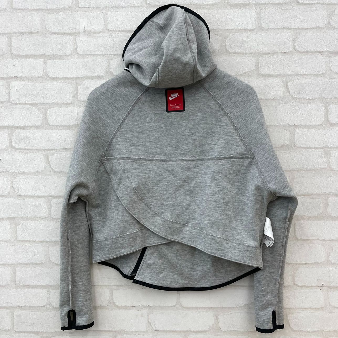 NIKE TECH FLEECE CAPE/ナイキ テックフリースケープ パーカー