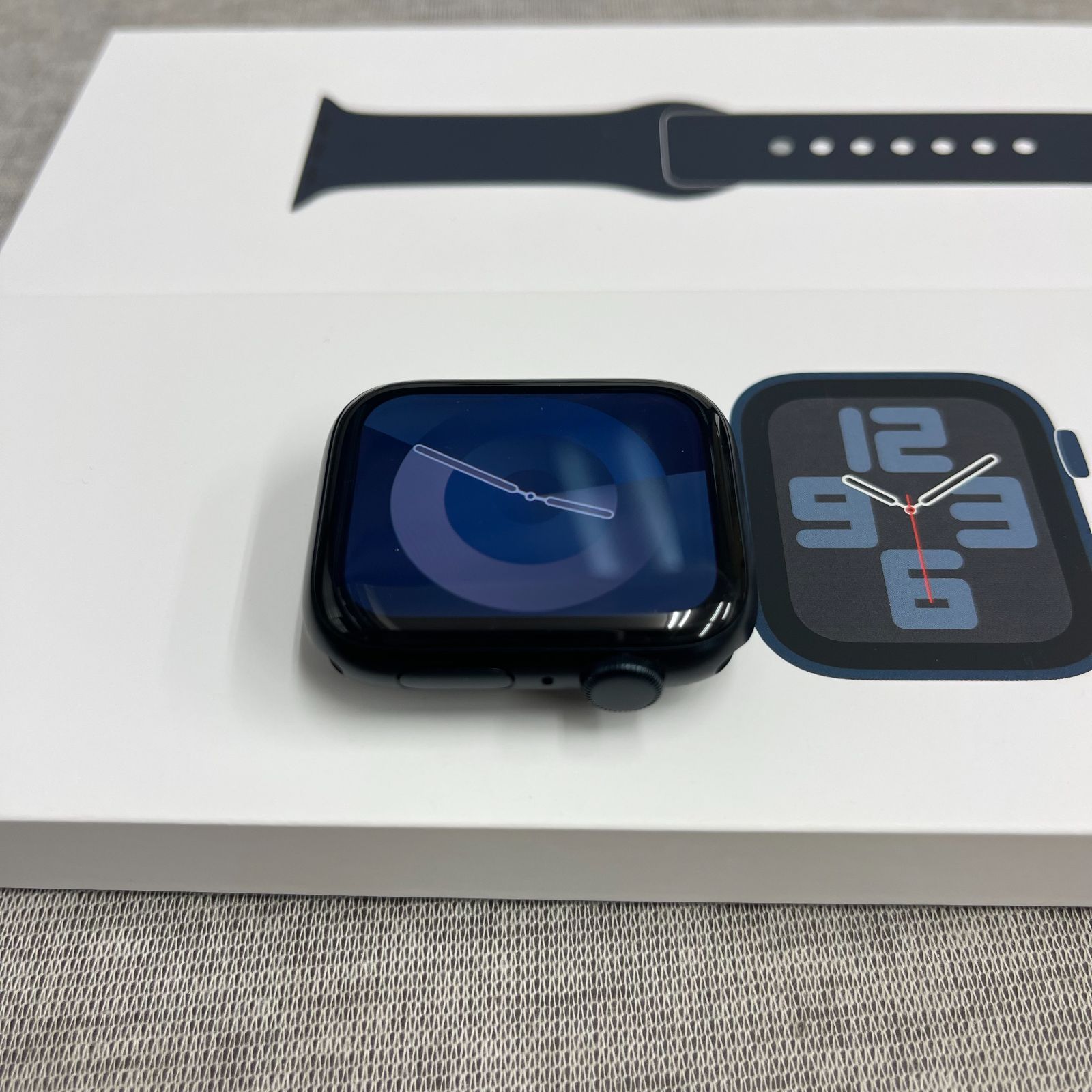メルカリ最安価！Apple Watch SE 第2世代 GPSモデル 44mm Apple Watch SE 第2世代 GPSモデル - メルカリ