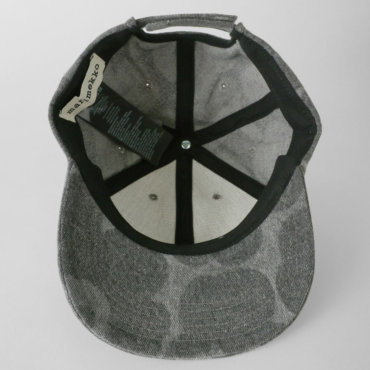 Marimekko キャップ