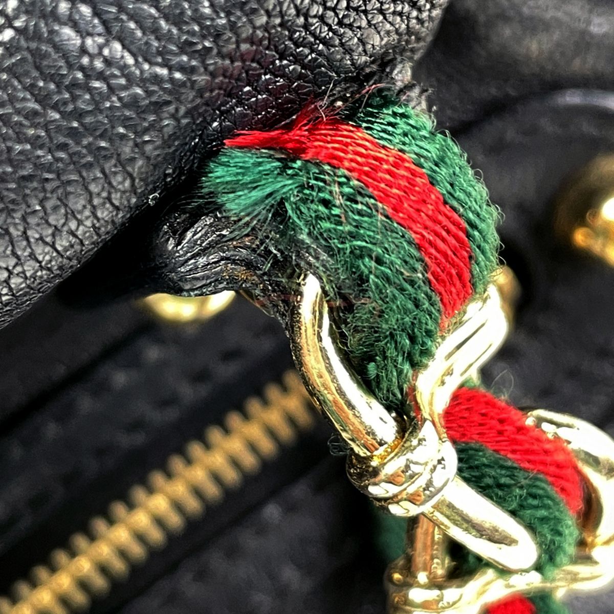 グッチ GUCCI ロゴ チェーン ショルダーバッグ シェリーライン ハンドバッグ ショルダーバッグ レザー ブラック 152462 レディース  【中古】