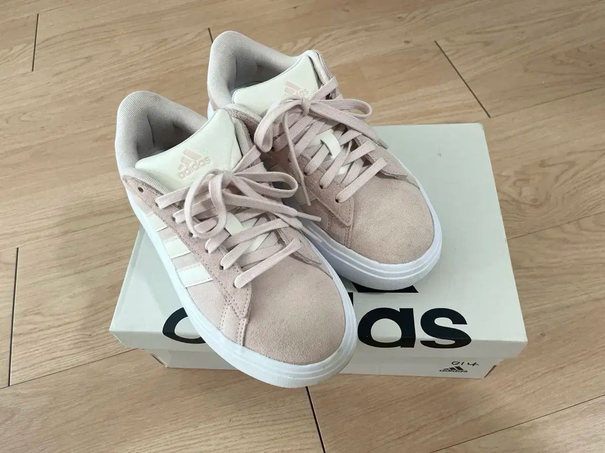 ✿ adidas