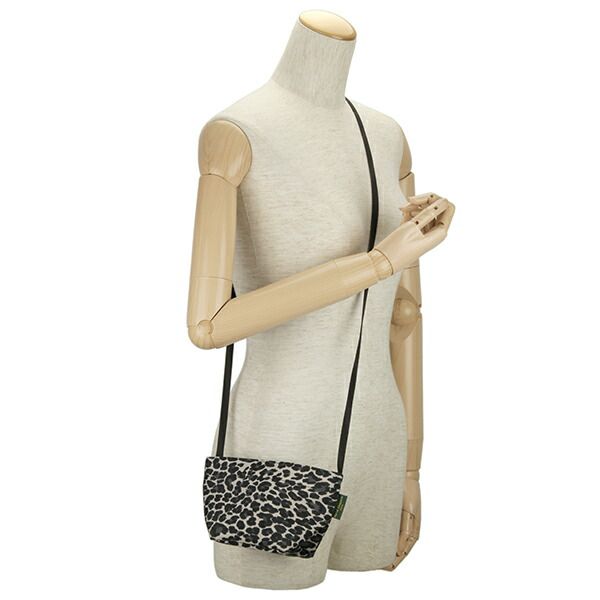 新品 エルベ シャプリエ Herve Chapelier ショルダーバッグ 舟型