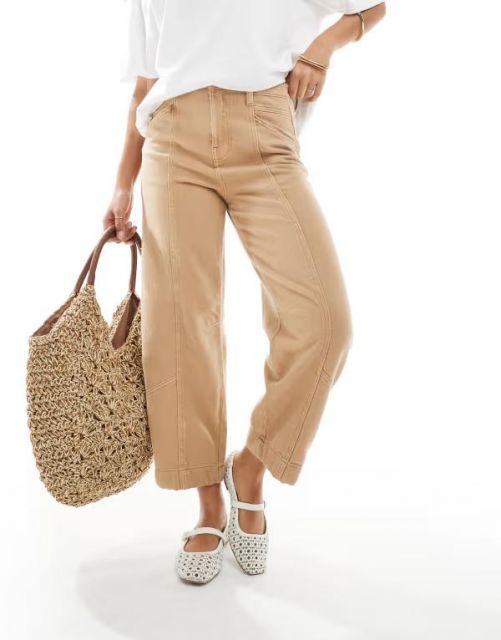【送料無料】 エイソス レディース カジュアルパンツ ボトムス  DESIGN Petite laundered seamed barrel pants in sand Sand