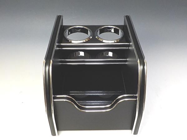 ブラック