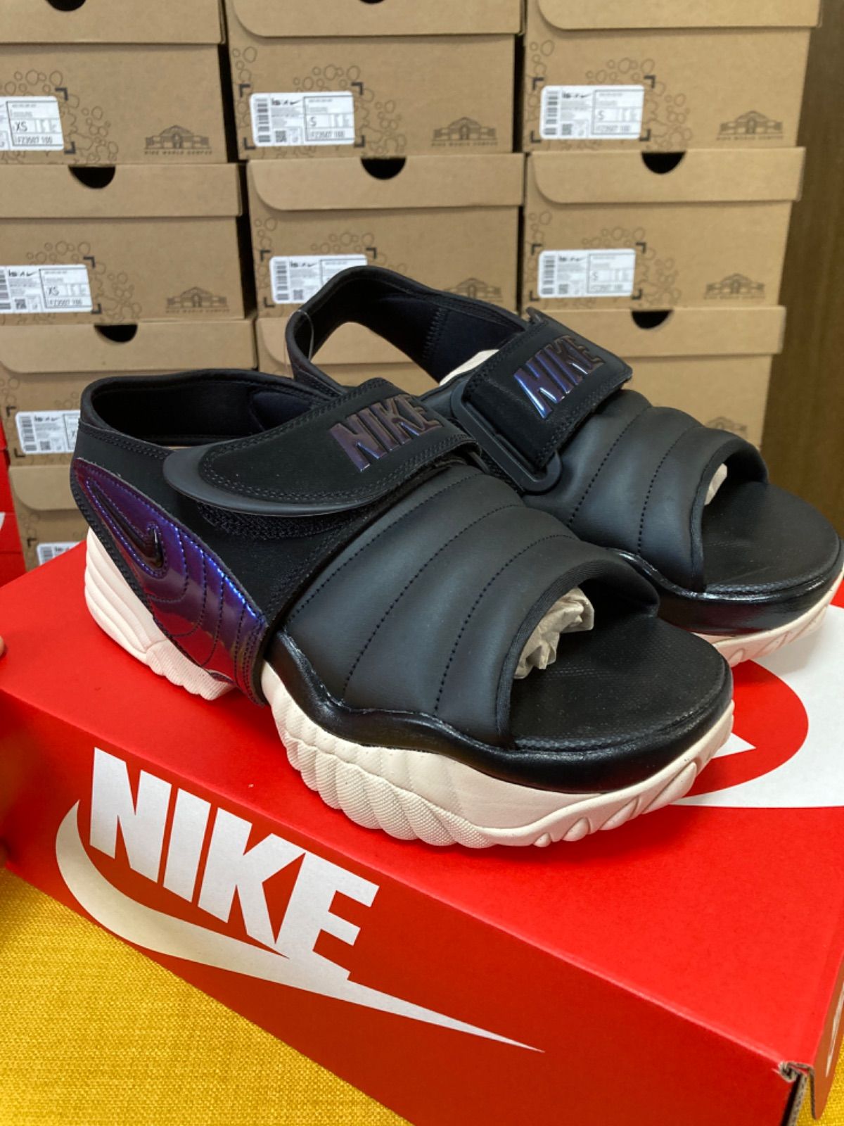 新品未使用品】人気のサンダル！NIKE ADJUSTD FORCE SANDAL 28.0