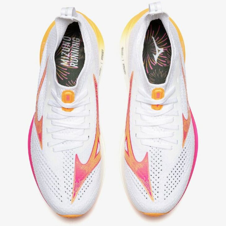 スポーツシューズ MIZUNO