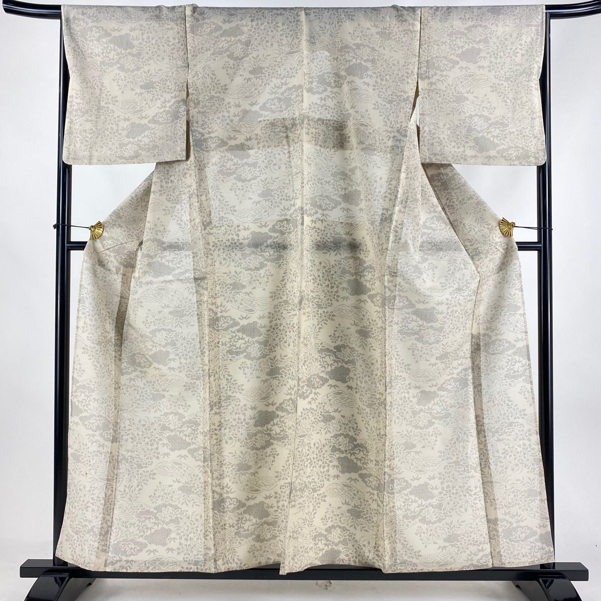 紬 身丈158cm 裄丈66cm M 薄物 夏紬 雲文 草花 ベージュ 正絹 秀品