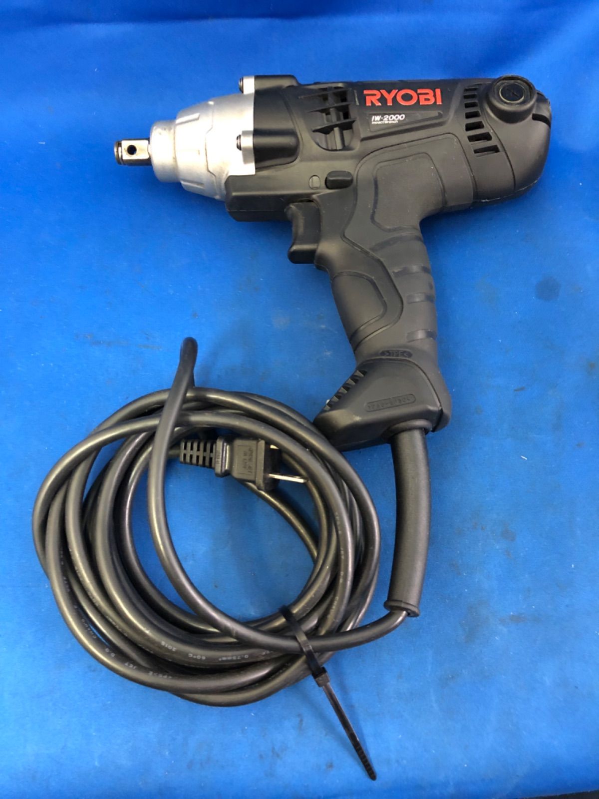 RYOBI（リョービ） インパクトレンチ（320W） IW-2000 中古（動作確認