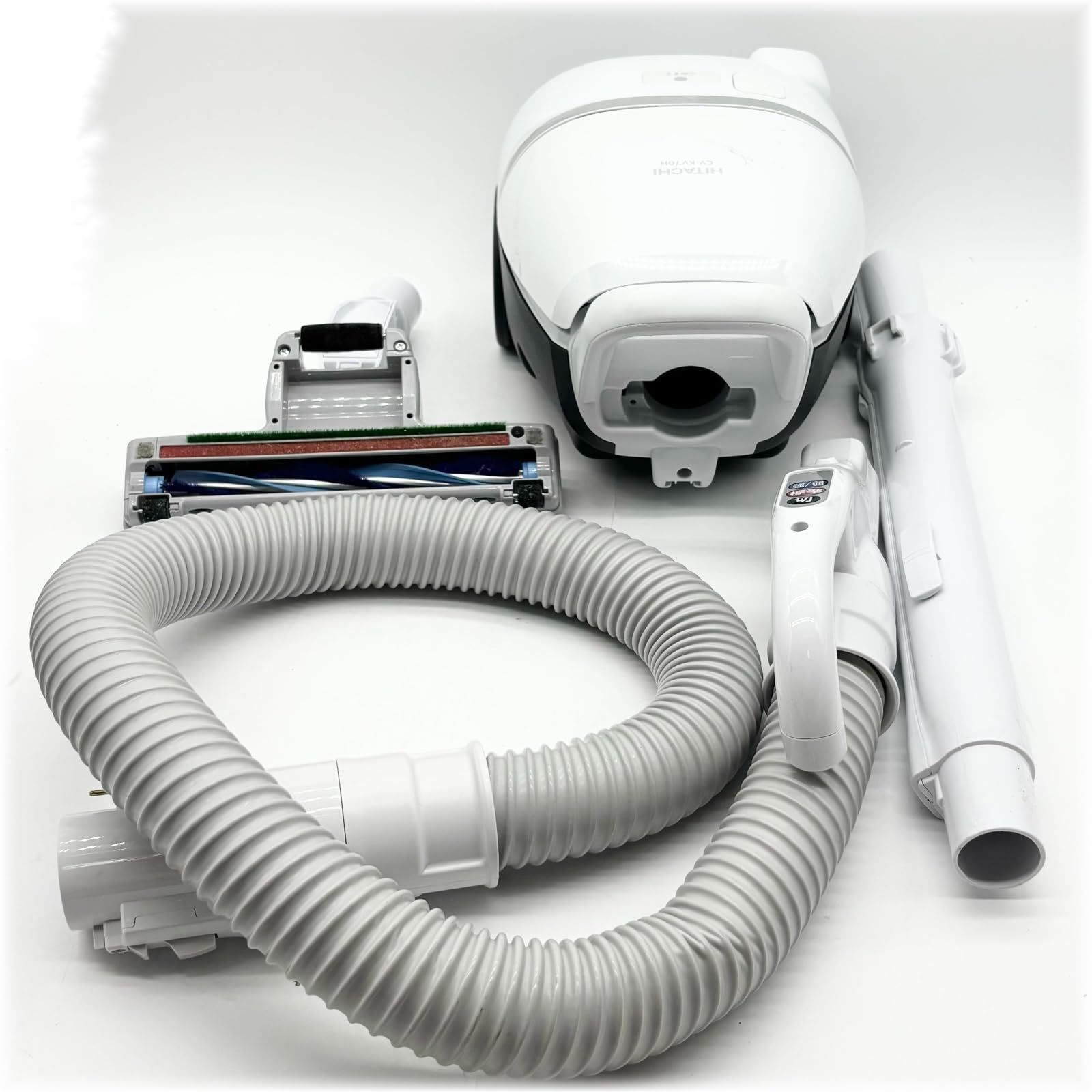 日立 掃除機 かるパック CV-KV70K(W) [ホワイト]未開封新品 Amazon.co.jp: 日立 掃除機 かるパック 紙パック式クリーナー CV