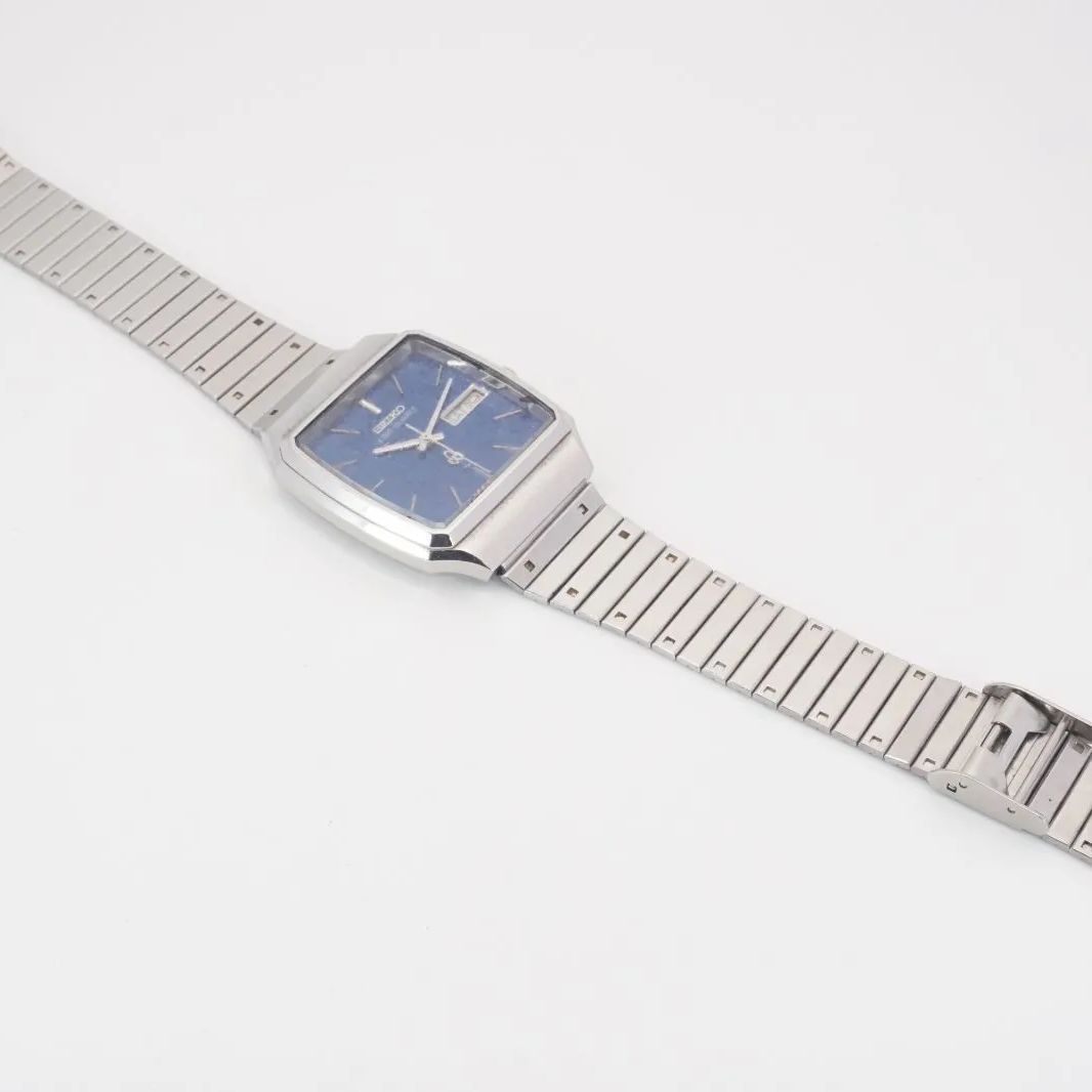 稼動品 ヴィンテージ セイコー SEIKO キングクォーツ 5856-5000