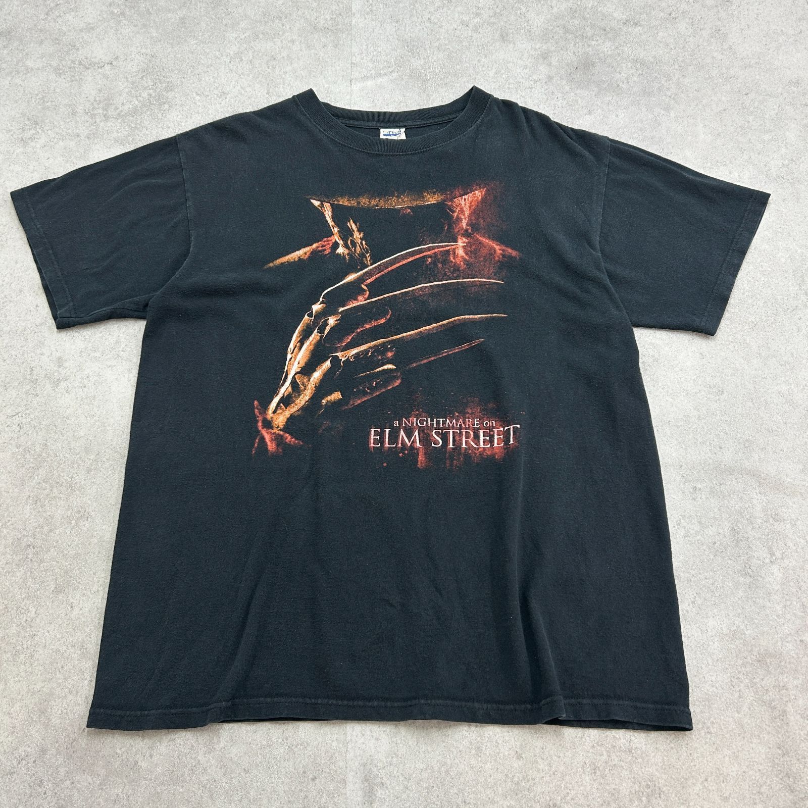 エルム街の悪夢 A Nightmare ON ELM STREET 人気映画 ホラー 殺人鬼 