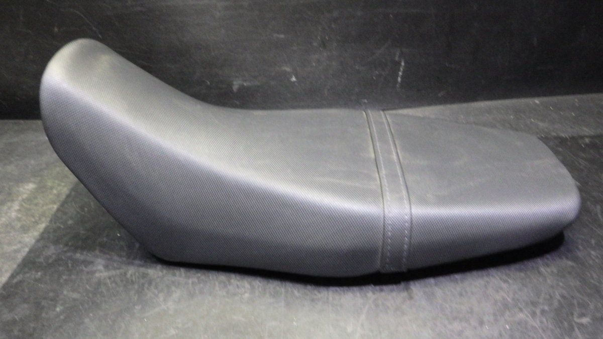☆ホンダ☆グロム☆CJ61☆シート☆D-627