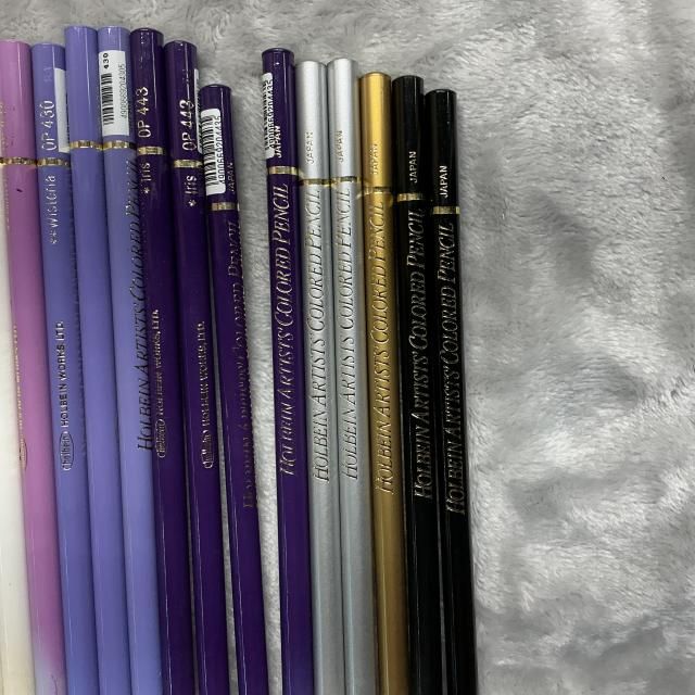 先進的な Holbein Artists’ Colored Pencil 色鉛筆 116本セット