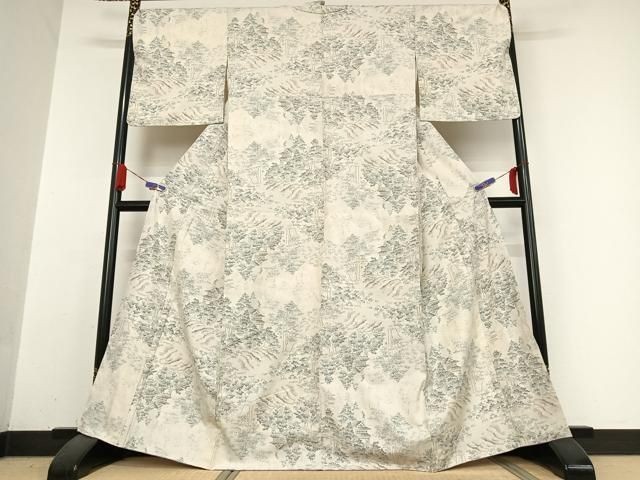 平和屋着物●本場大島紬　白大島　7マルキ　笹竹文　正絹　逸品　CAAU3160yc 平和屋着物○本場大島紬 白大島 カタス7マルキ 樹林風景文 正絹 逸品