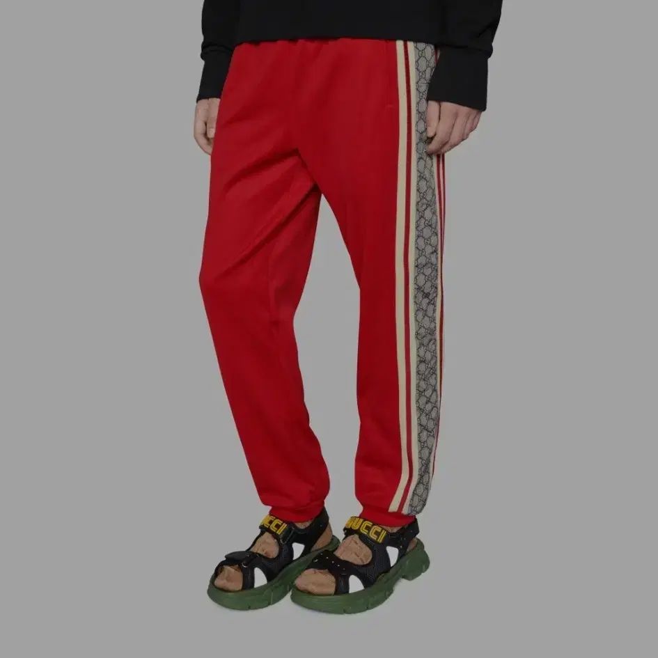 hide正規品Gucci kids サンダル新品　23 GUCCI(グッチ) キッズ 正規品 サンダル - メルカリ