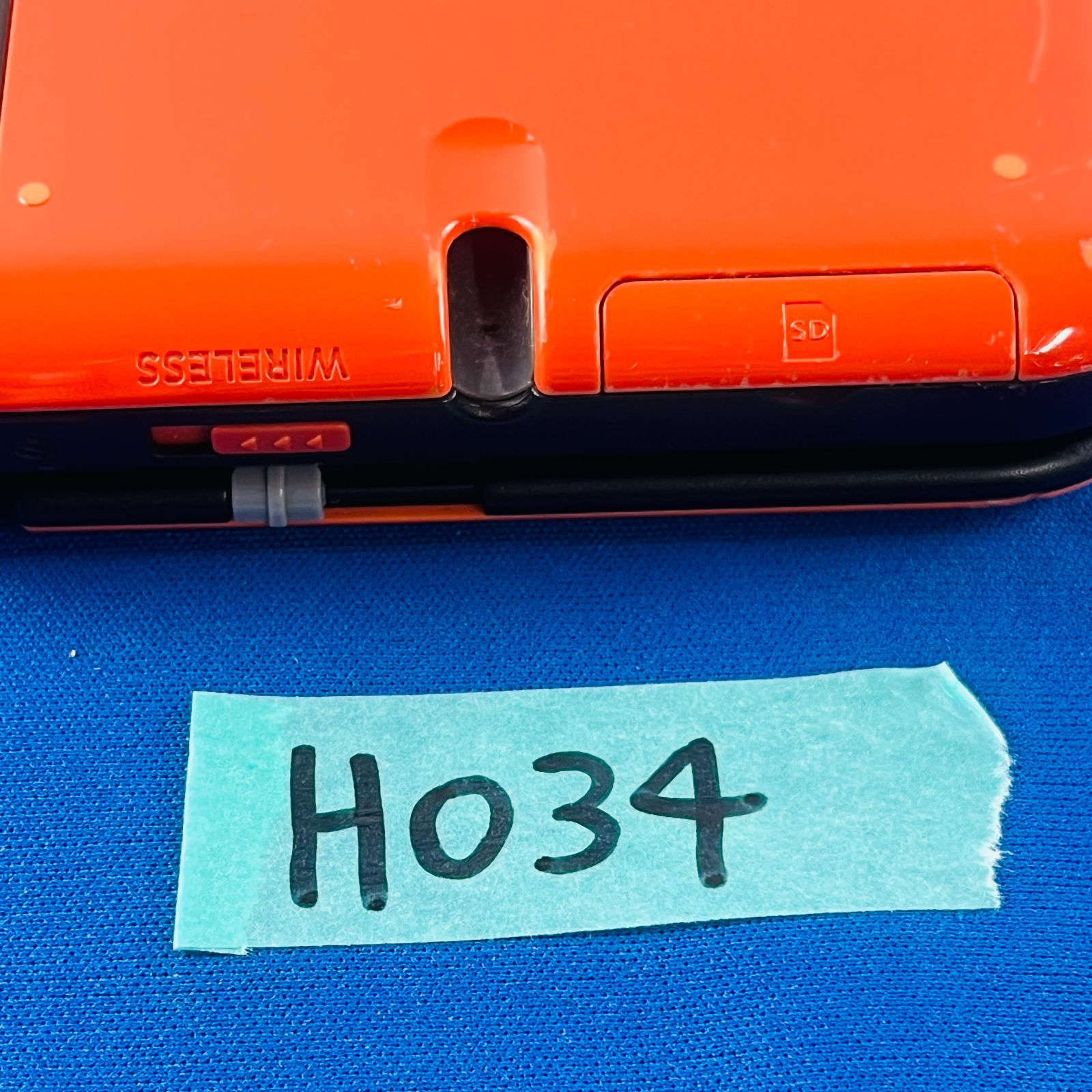 ◇H034【通電OK】ニンテンドー3DS LL 本体 オレンジxブラック 任天堂