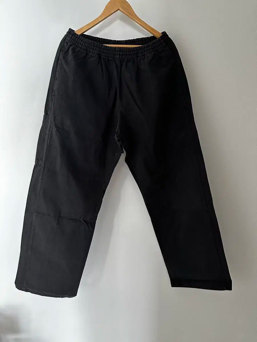 YEEZY GAP(イージーギャップ) サテン カーゴ 黒 L Yeezy gap サテン