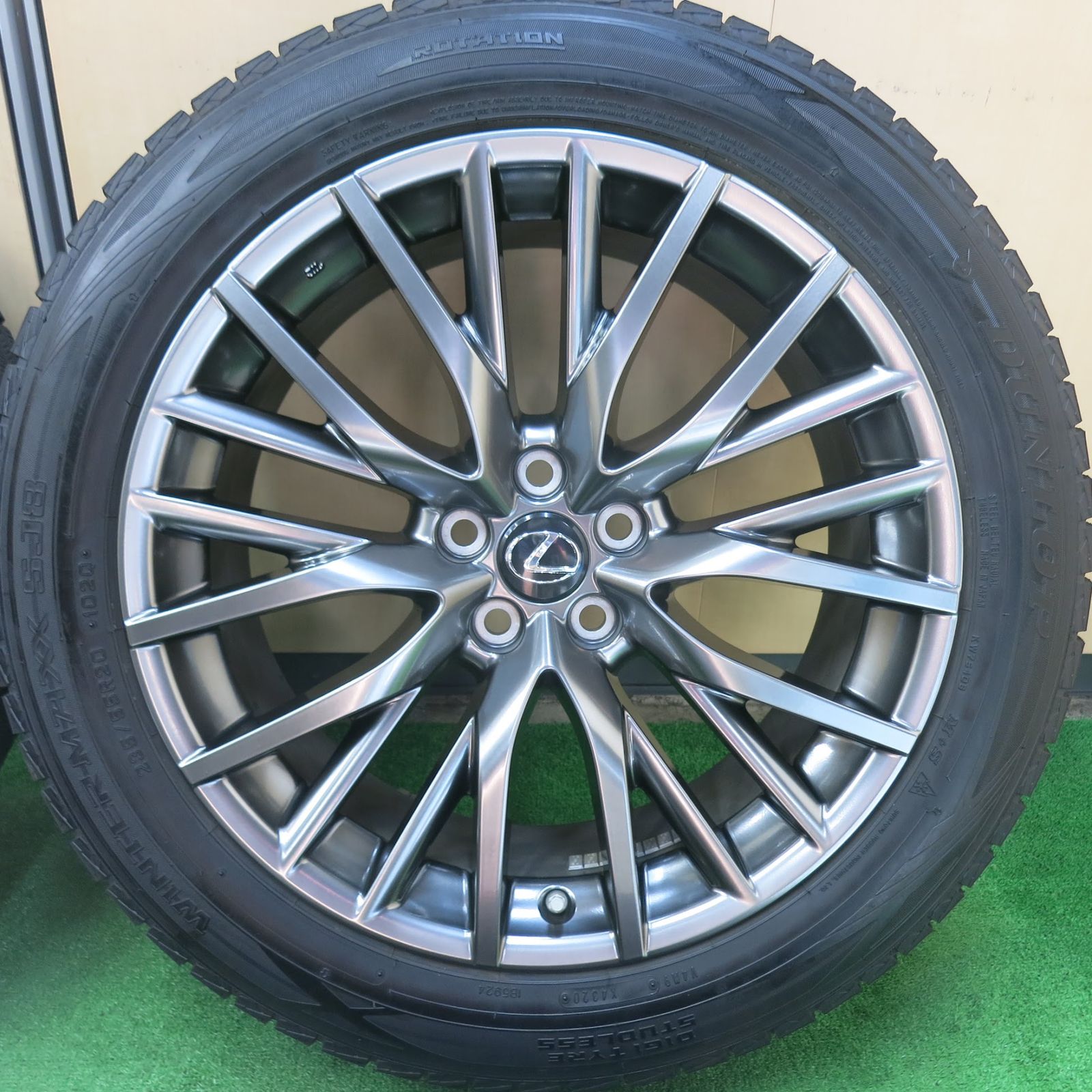 RX450h Fスポーツ純正ホイール スタッドレス 空気圧S付