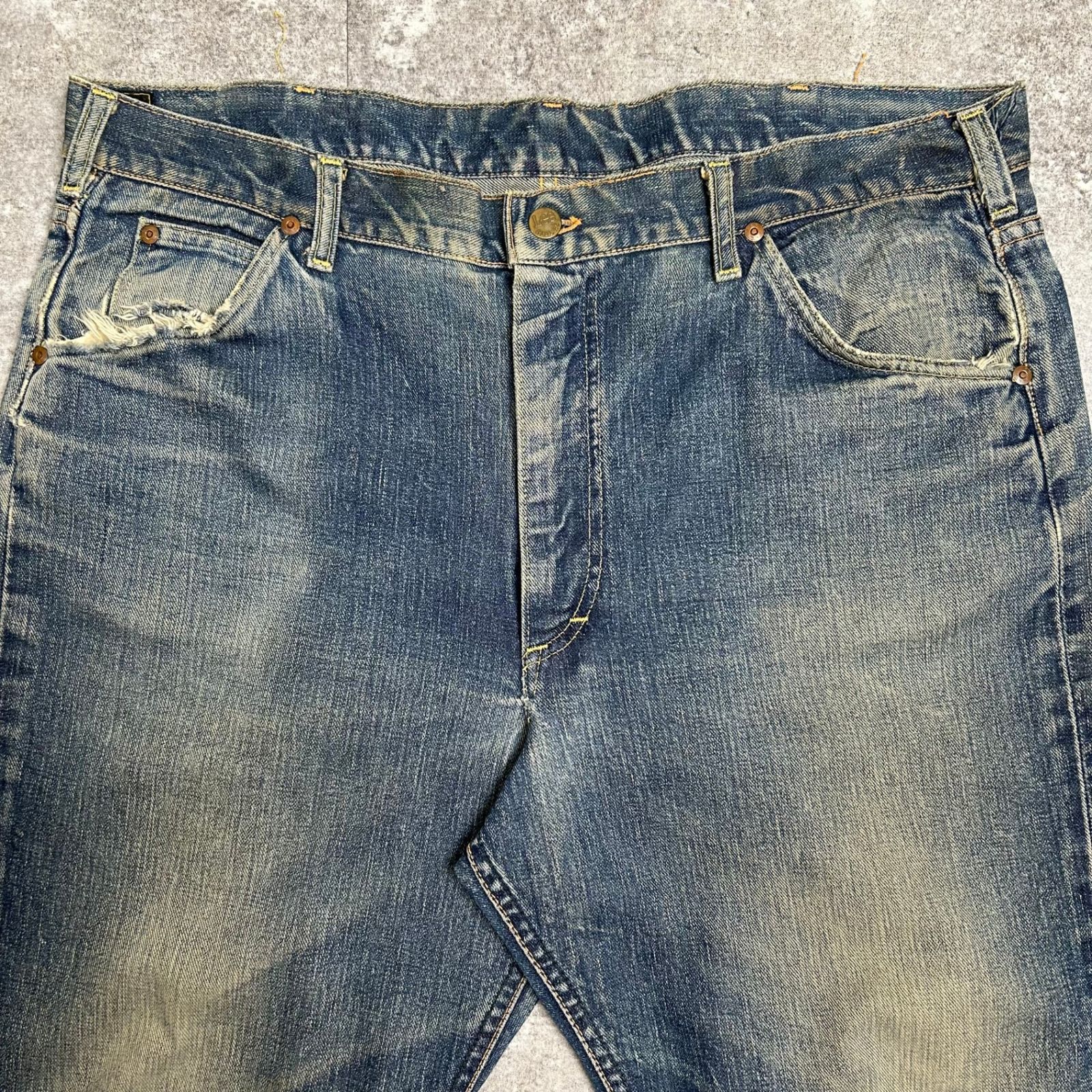 Lee リー 60