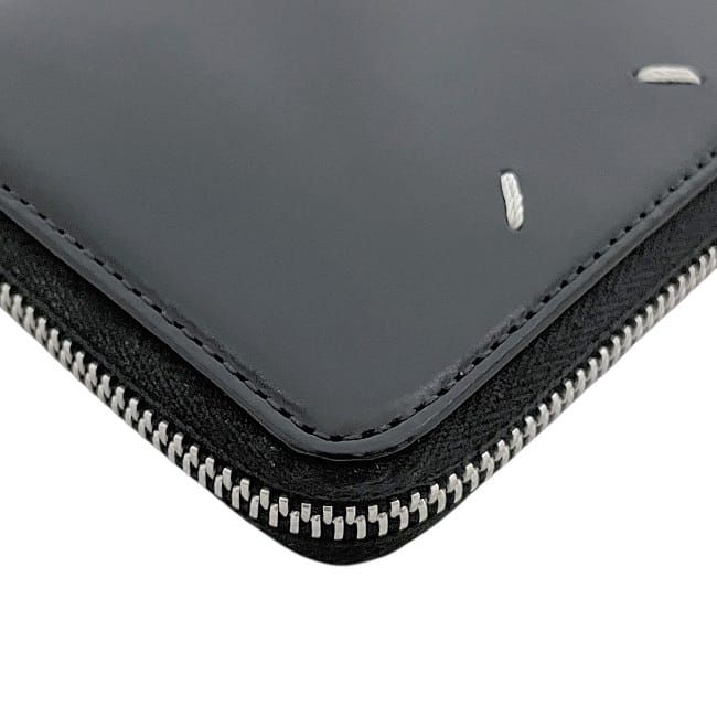 メゾンマルジェラ 二つ折り 財布 ブラック S55UI0197 美品 レザー  