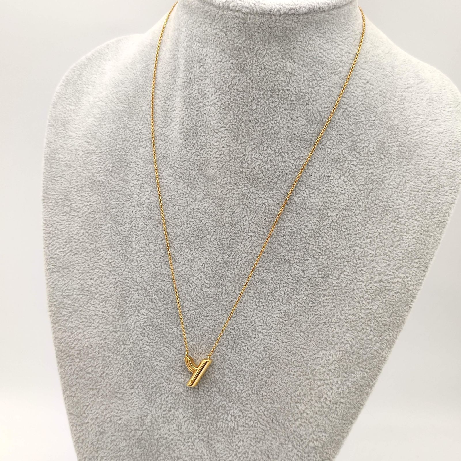 超美品】ルイヴィトン LV＆ME M61080 Yイニシャルネックレス