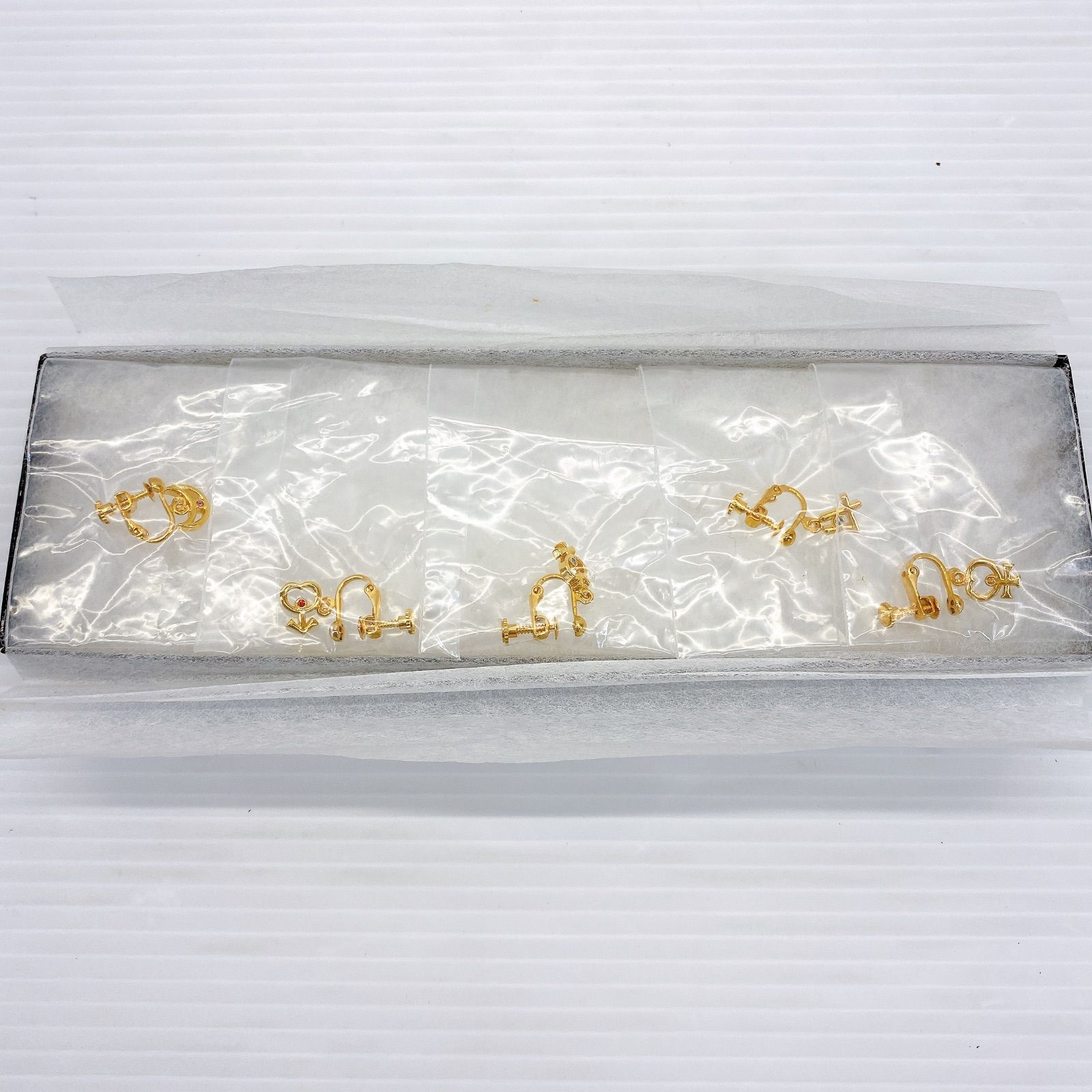 守護星マークピアス イヤリング