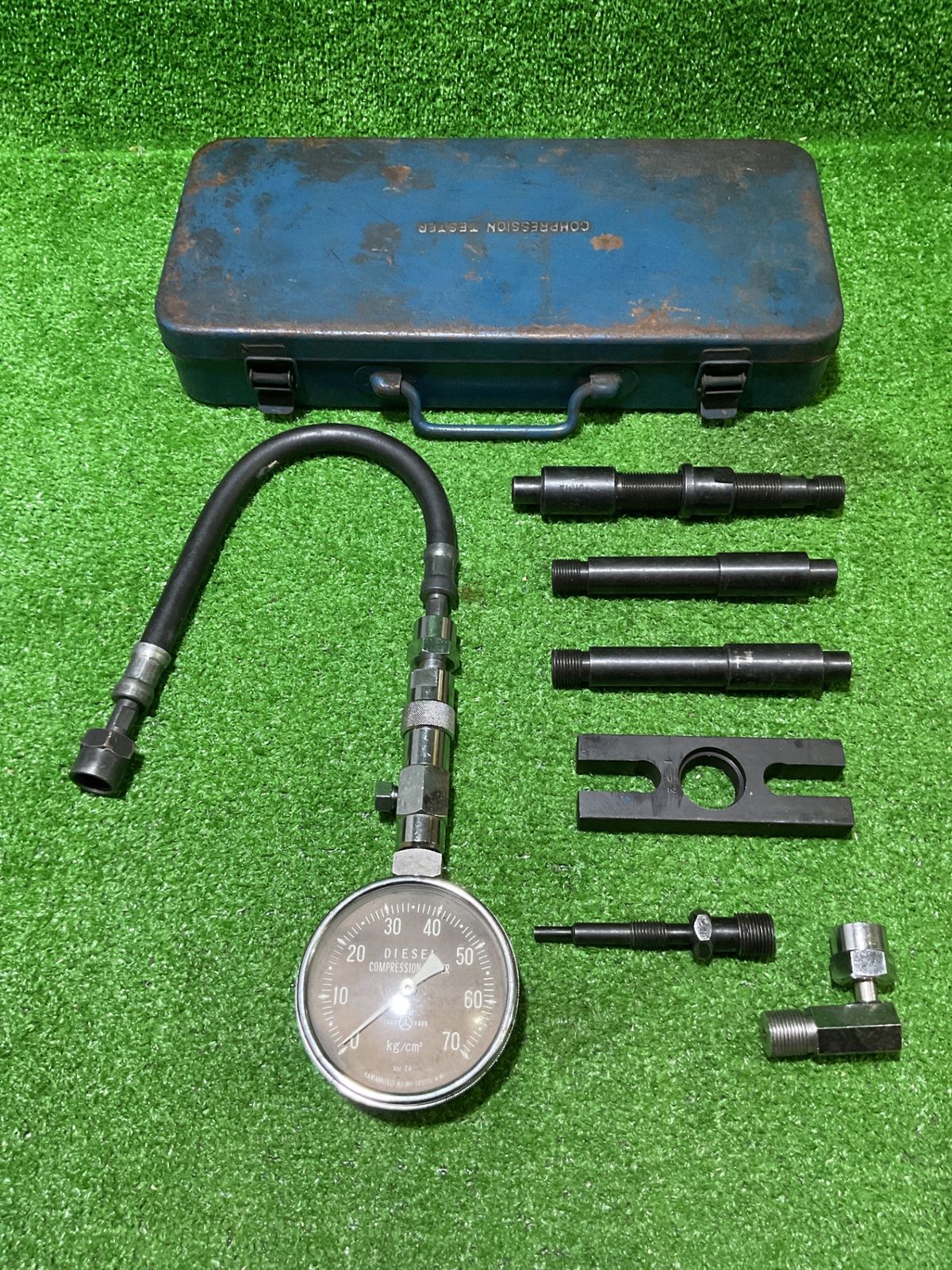 エスティローダー プレストパウダー スワロフスキー JUDITH LEIBER