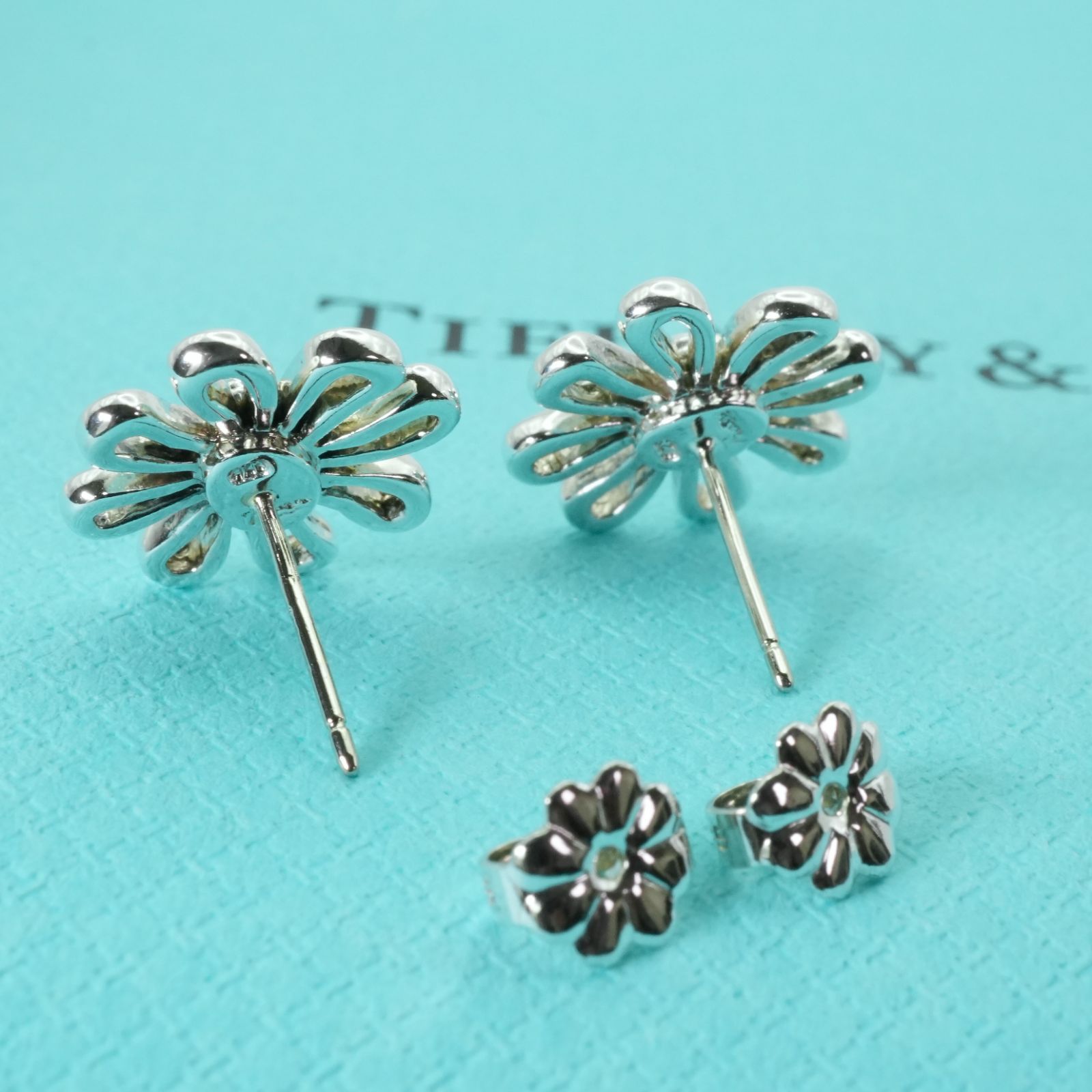 ティファニー　TIFFANY　デイジー　フラワー　ピアス　良品 極美品 ティファニー デイジー フラワー ピアス/25-465S - メルカリ
