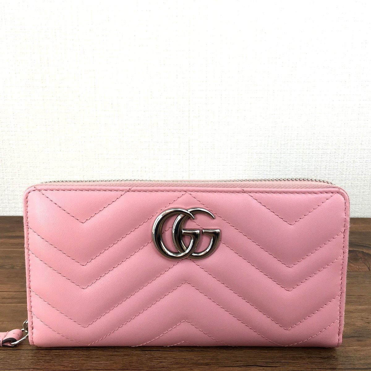 80 送料込み！ 未使用品 GUCCI ジップウォレット 443123 GGマーモント  