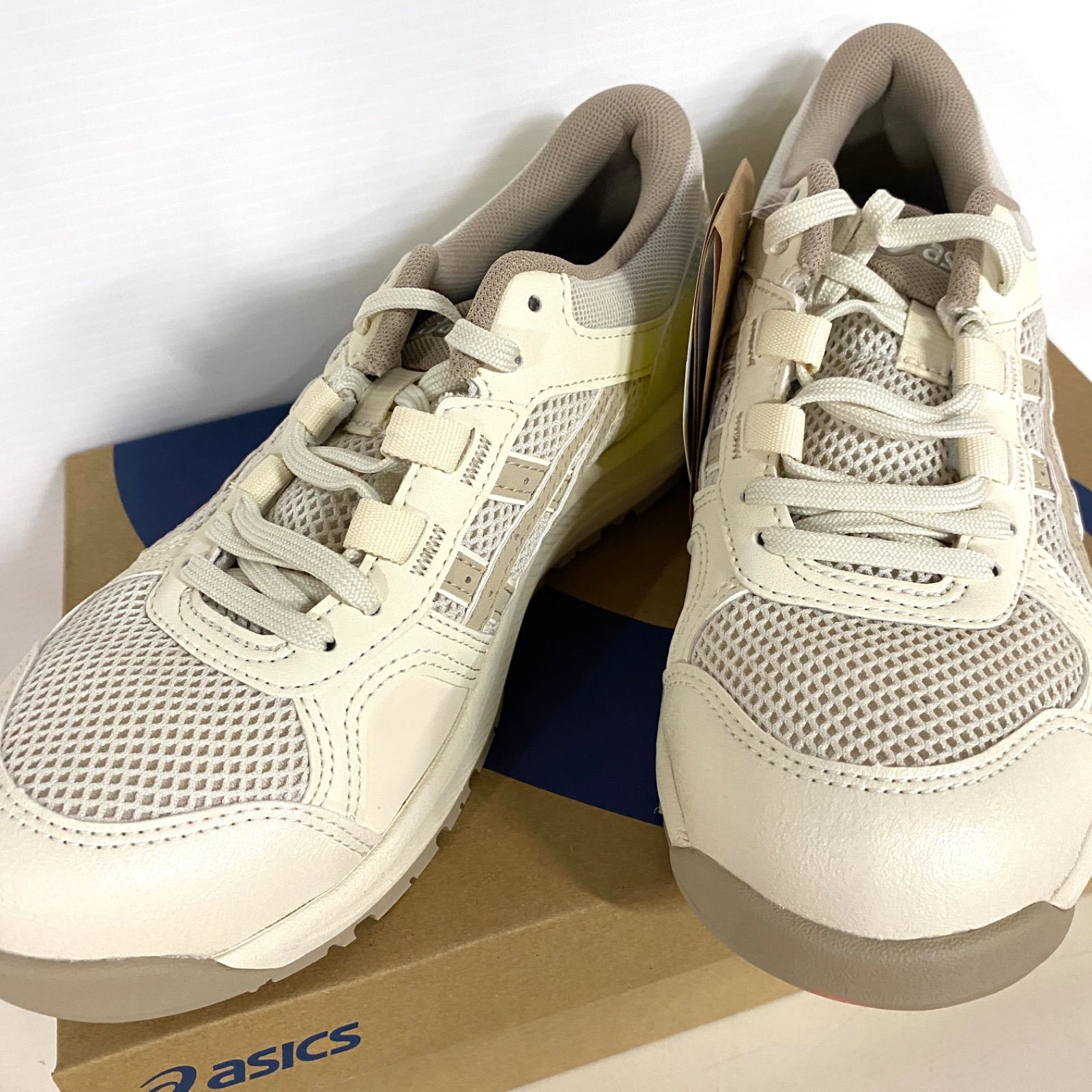 新品/asics WINJOB CP217 23cm バーチ/パティ 【公式通販】
