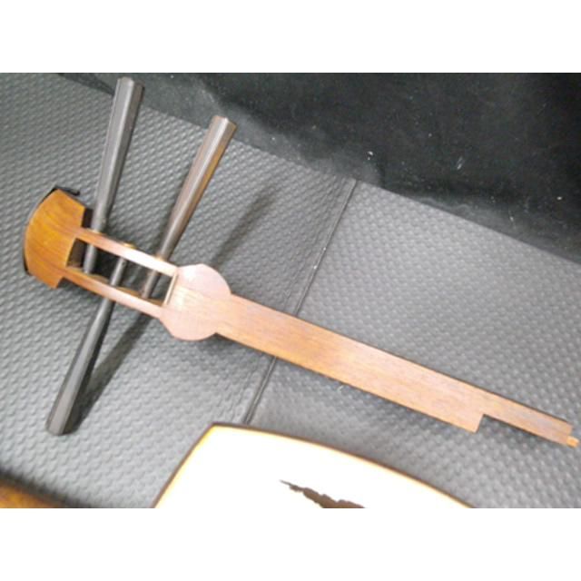 ジャンク品　三味線　両面　皮　破れ有り ジャンク品 詳細不明 三味線 破れあり ② - メルカリ