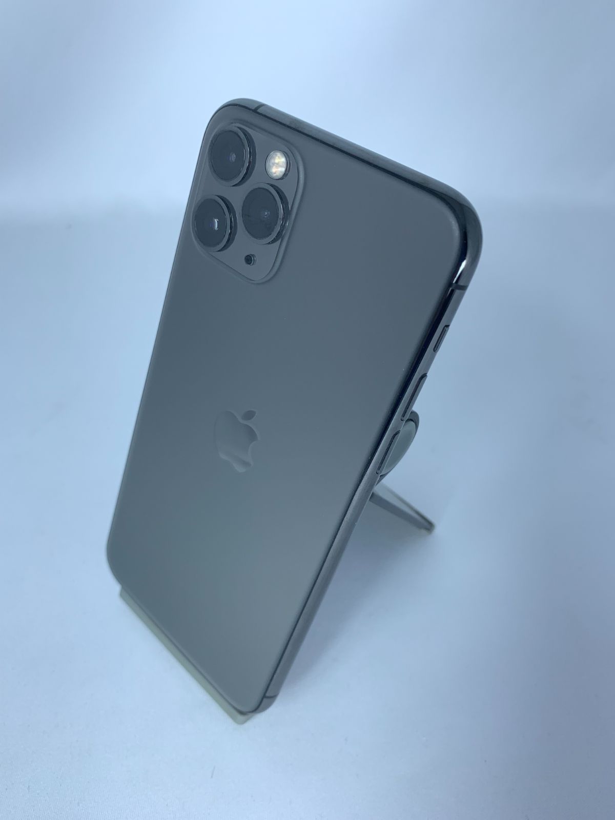 中古・画面キズあり】iPhone 11 Pro 64GB スペースグレイ sim
