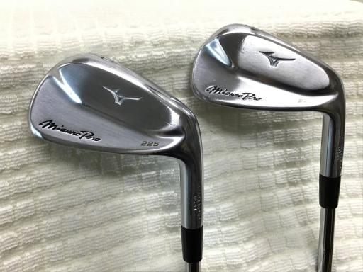 Mizuno Pro